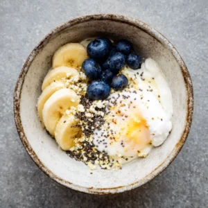 Low calorie high protein breakfast bowl with cottage cheese and fruit