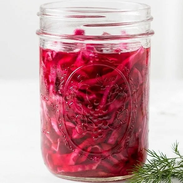 Quick Pickled Red Cabbage